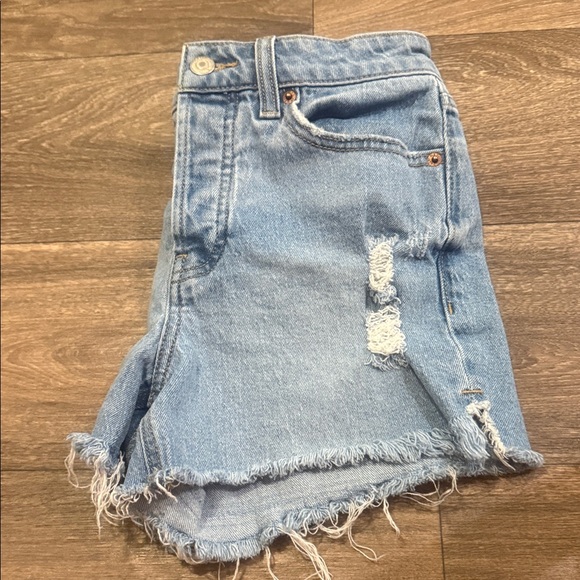 Old Navy Light Blue Distressed Denim Shorts - Picture 4 of 5